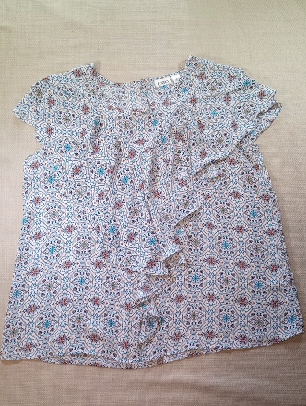 Cato White Floral Medallion Ruffle Sleeve Top